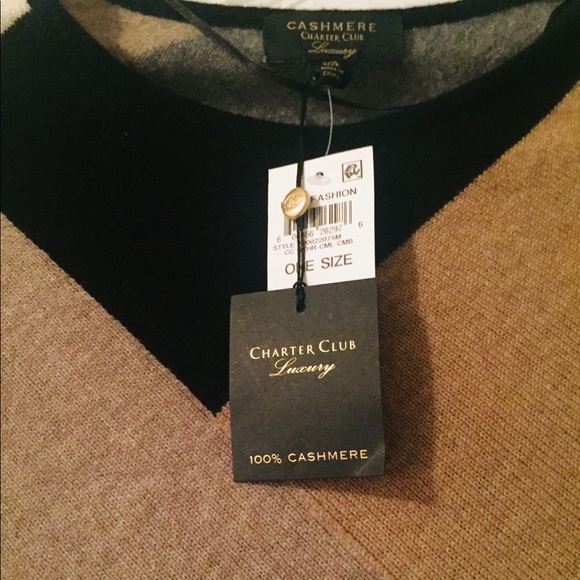 NWT 100% Pure Cashmere Poncho - Picture 3 of 5